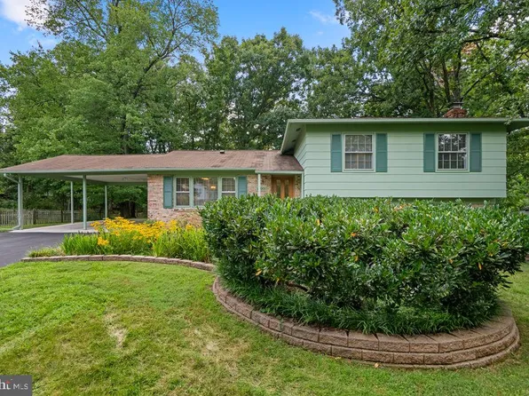 18001 Mill Creek Dr, Rockville, MD 20855