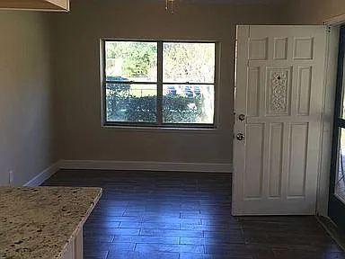 5729 Marigold Rd — Photo 7