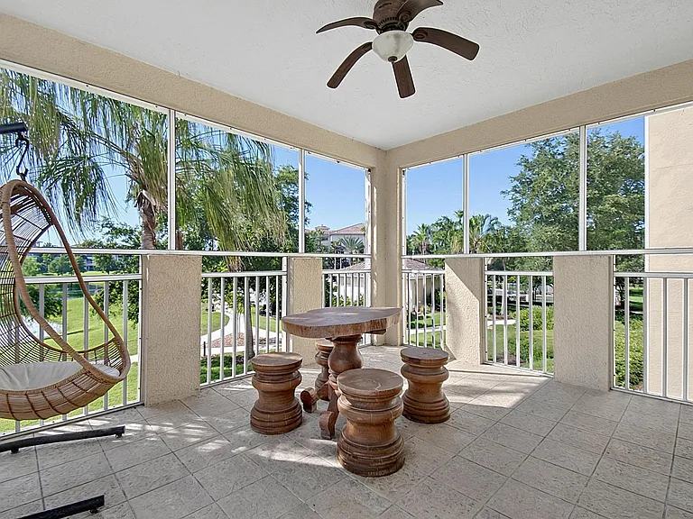 115 Riverview Bnd S #2121 — Photo 15