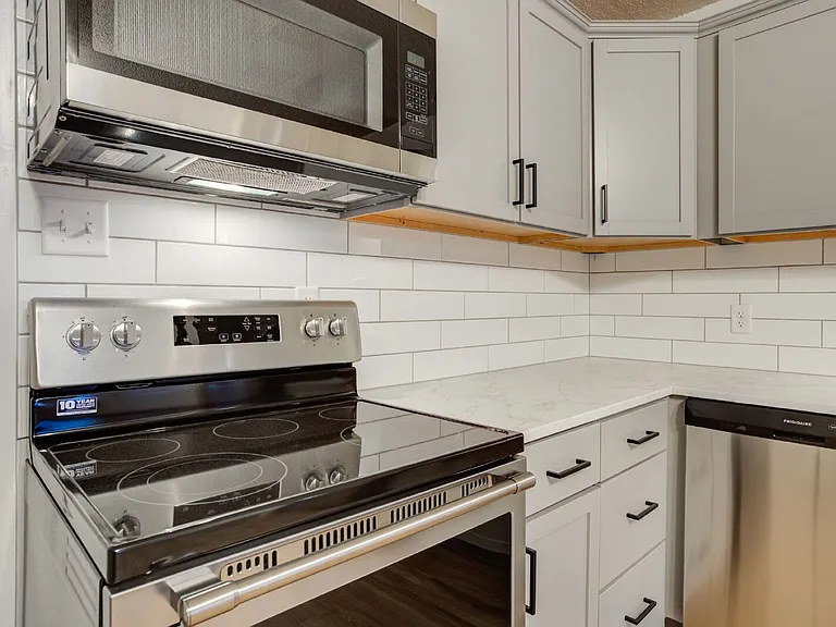226 Hickory St #B — Photo 7