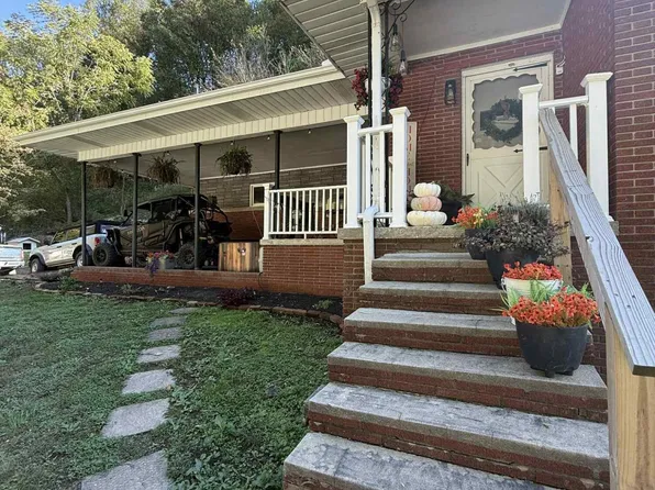 116 Wolf Hollow Rd, Lawnvale, KY 40806