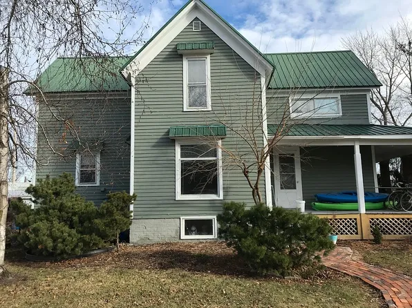 407 W Grimes Ave, Fairfield, IA 52556