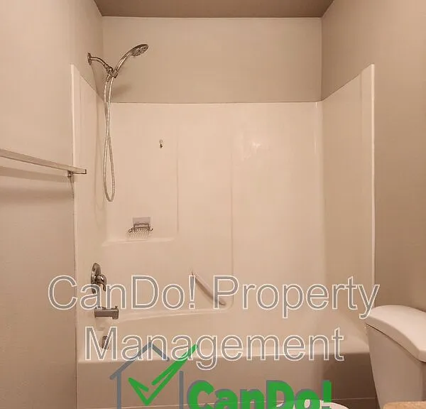 2866 Hunters Loop #202 — Photo 13