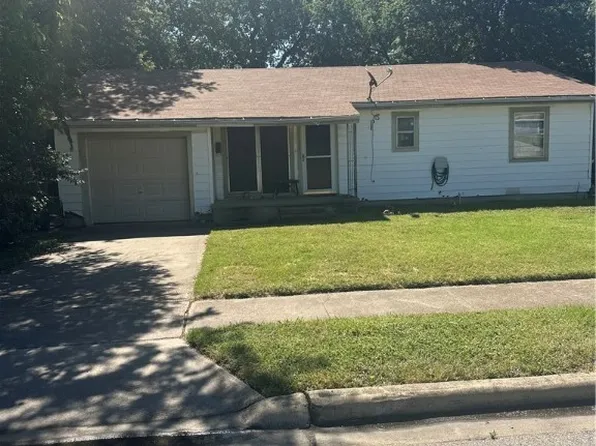 1004 S 2nd St, Killeen, TX 76541