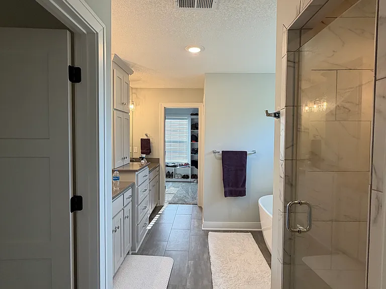 709 Pine Ct — Photo 12