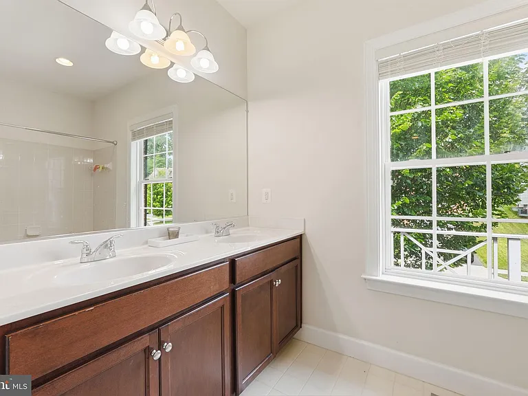 6526 Wayside Pl — Photo 43