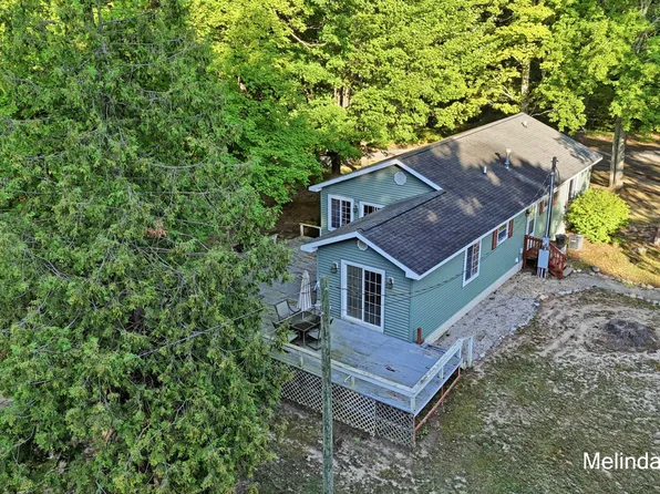 5220 E High Tower Lake Rd, Hesperia, MI 49421
