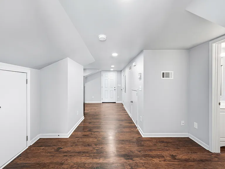 1519 Olympian Way SW #D — Photo 7