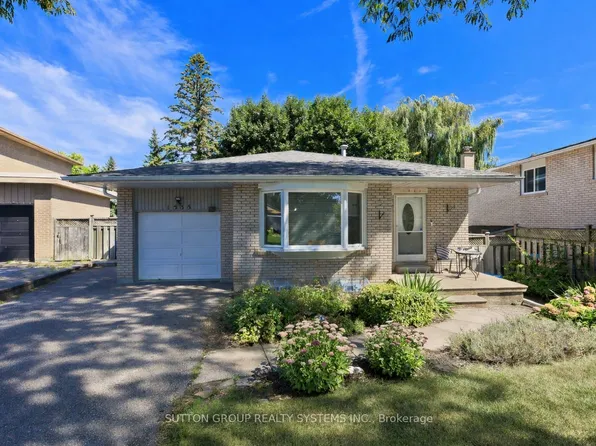 1535 Thetford Ct, Mississauga, ON L5J 3N2