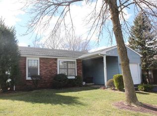 21 Coventry Ter, Marlboro, NJ 07746