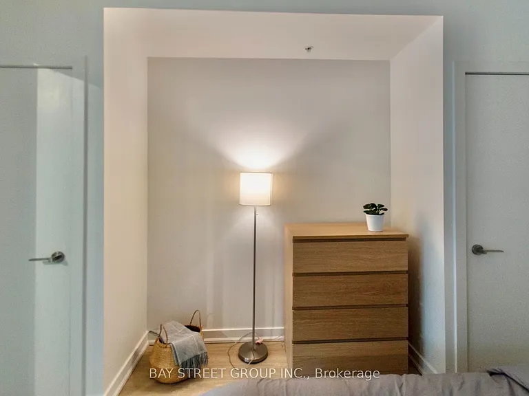 199 Richmond St W #203 — Photo 10