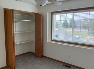 15758 Flackwood Trl, Apple Valley, MN 55124
