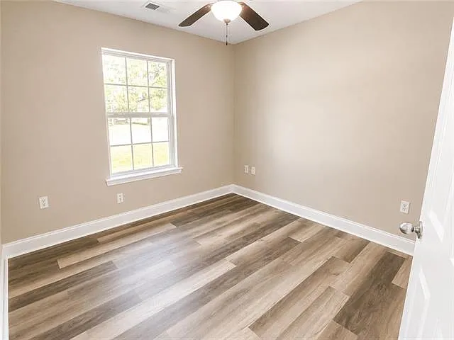 57396 Maple Ave — Photo 2
