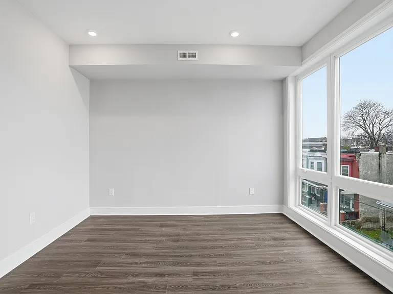 5239 Chancellor St #2 — Photo 26