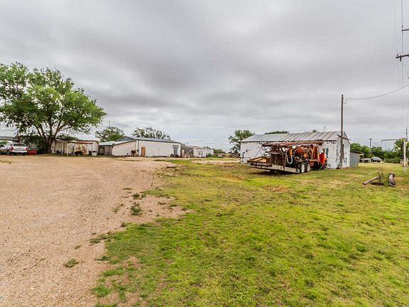 2nd image of 1201 S Avenue K