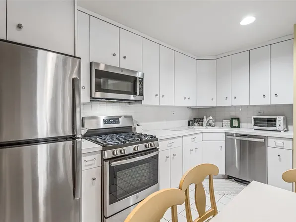 17-09 215th Street image 9 of 43