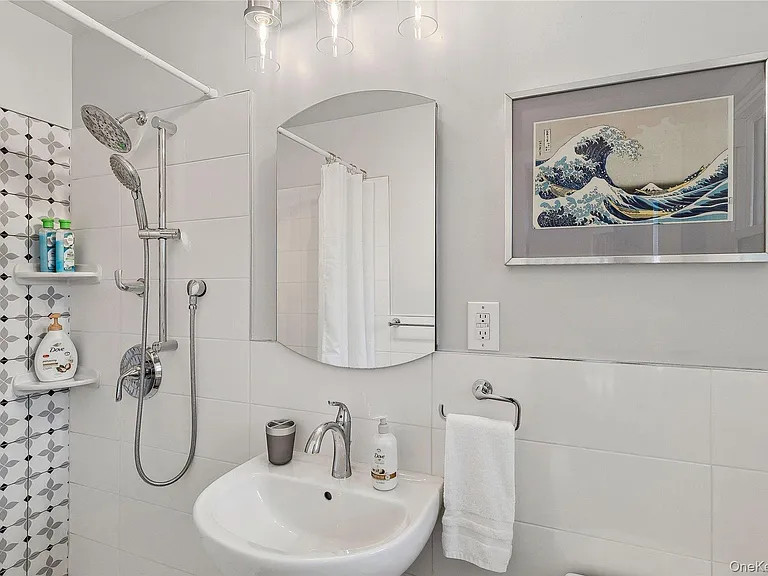 990 Three Waters Ln — Photo 14