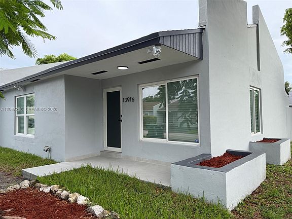 2nd image of 13916 SW 56th Ln