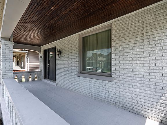 3rd image of 271 Ludford St
