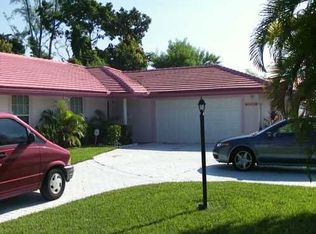 7819 NW 40th Ct, Coral Springs, FL 33065