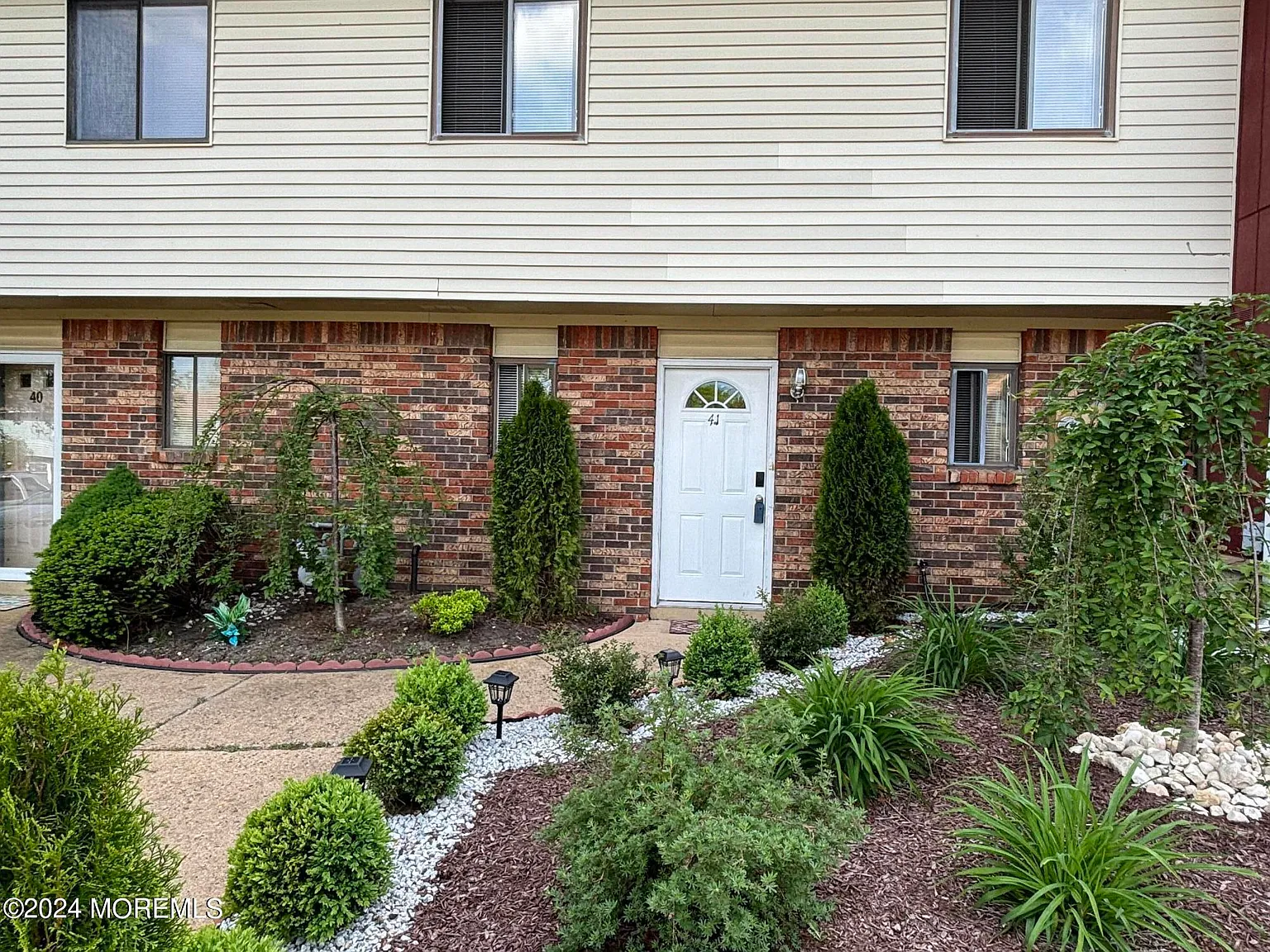 2 bed, 1.5 bath, $2,950 — Photo 2