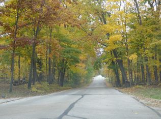 16650 Patricia Ln, Brookfield, WI 53005