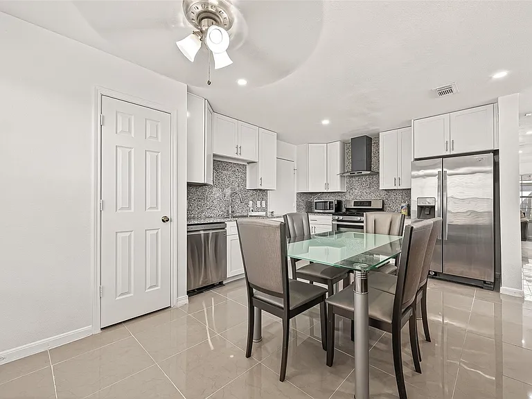 15707 Crooked Arrow Dr — Photo 9