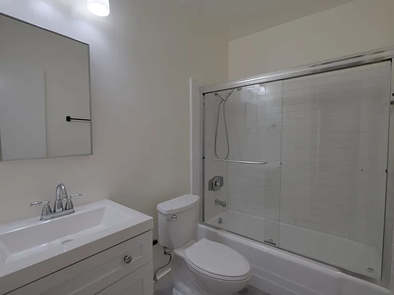 1301 Michigan Ave — Photo 9