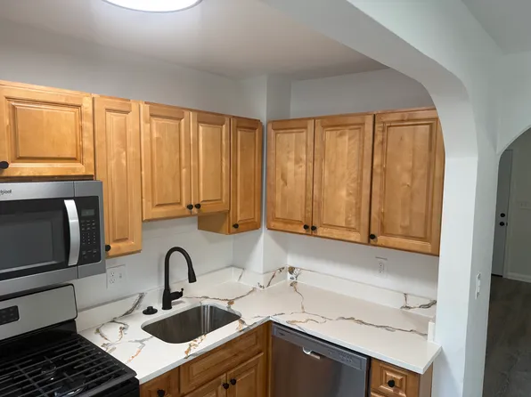 2050 Grinnalds Ave, Baltimore, MD 21230