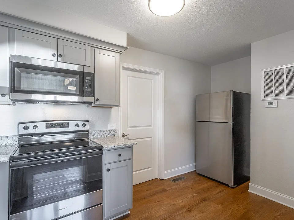 1902 S Watkins Street | Multifamily Living in Mill Town