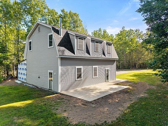 4th image of 232 Stoney Ridge Road