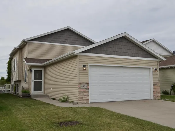 4823 50th Ave S, Fargo, ND 58104