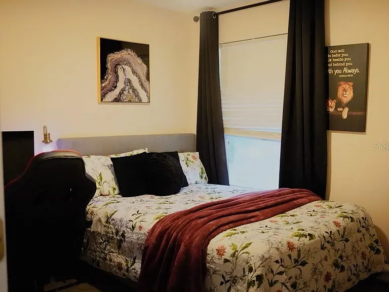 2592 Chatham Cir — Photo 10