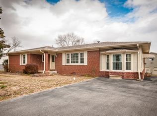 130 Karen Dr, Florence, AL 35630