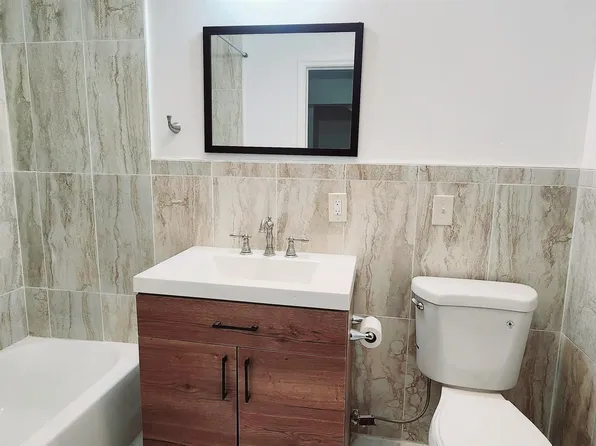 300 Paterson Plank Road image 5 of 13