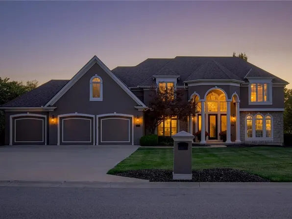 12210 Ridgeview Rd, Kearney, MO 64060