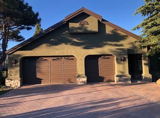 77 Ridge Way, Mammoth Lakes, CA 93546