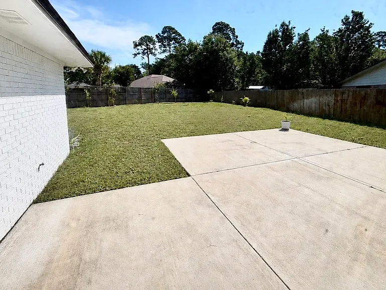 1025 Darlington Oak Dr — Photo 10