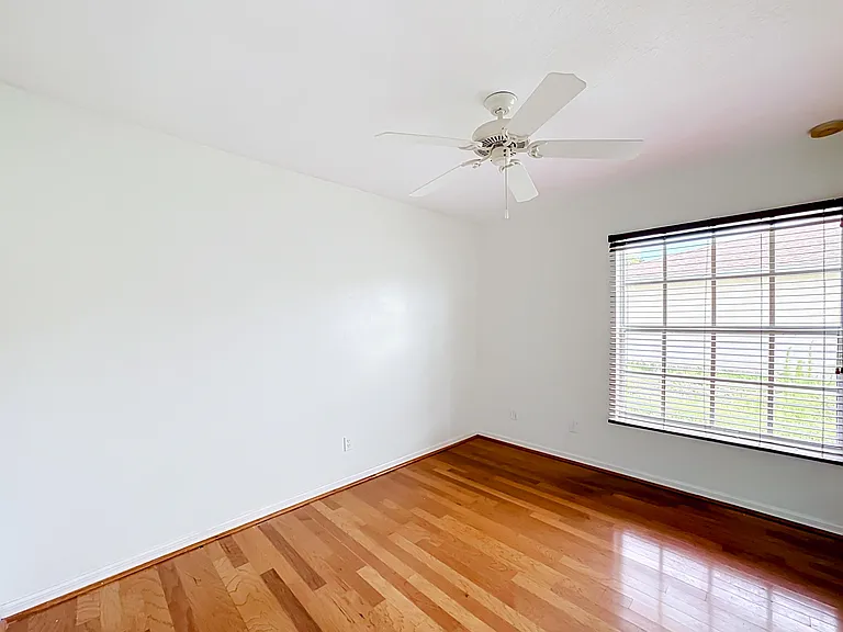 6416 Las Palmas Way — Photo 22
