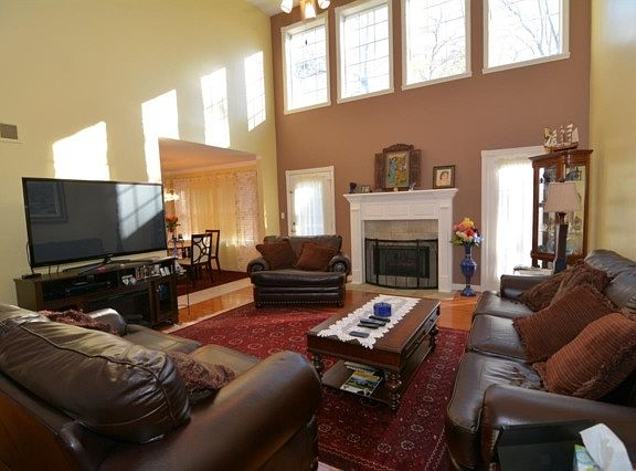5th image of 2929 Brink Dr