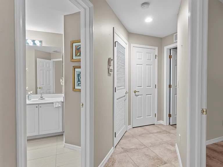8470 Village Edge Cir #2 — Photo 14