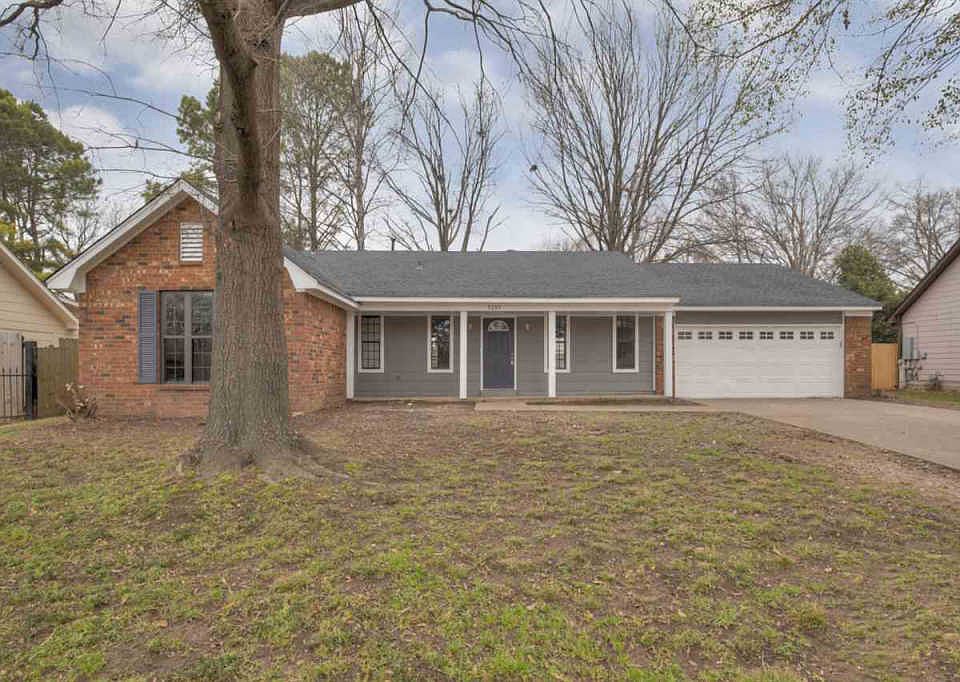 1st image of 3209 Venson Dr