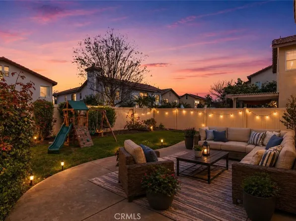 255 Roxanne Ln, Corona, CA 92882