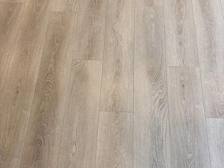 Living room tiled floor