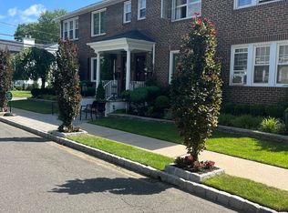 144 7th St APT 2, Cresskill, NJ 07626
