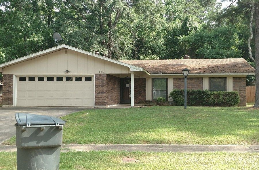 1st image of 2815 Jonathan Ln