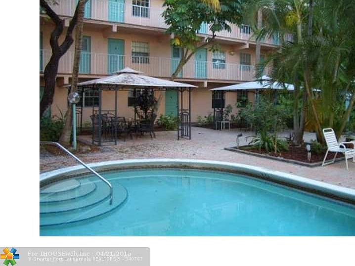 1st image of 1407 NE 56th St APT 304