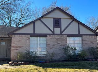 9514 Homeland Dr, Houston, TX 77083