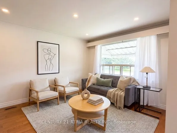 115 Ellington Dr, Toronto, ON M1R 3Y2
