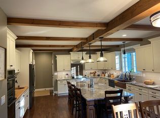 6 Sadies Way, Londonderry, NH 03053